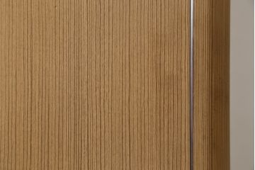 中古　美品　大阪泉州　衣装盆付き　黒檀のアクセントが粋な雰囲気を醸し出す総桐箪笥(桐たんす、着物箪笥、引き出し、チェスト)(定価約200万円)(R-053576)