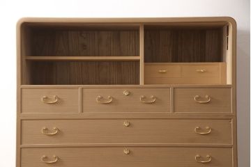 中古　伝統工芸　上品な佇まいが魅力の総桐紀州箪笥(四方丸、胴厚、総桐箪笥、桐たんす、引き出し、チェスト、衣装箪笥)(定価約140万円)(R-053579)