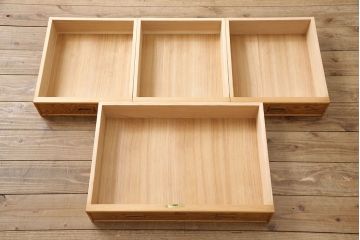 中古　美品　屋久杉の独特な杢目が魅力の小箪笥(チェスト、和たんす、整理タンス、小物収納)(R-053591)