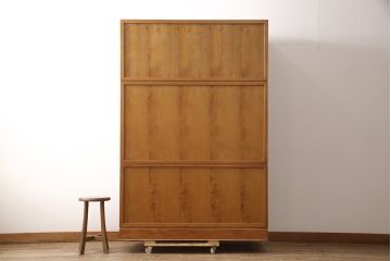 中古　美品　漆塗り　屋久杉の杢目が楽しめる上品な佇まいの整理箪笥(整理たんす、和たんす、和箪笥)(R-053597)