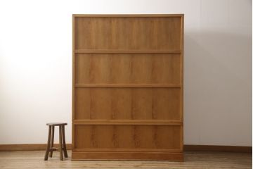 中古　美品　漆塗り　屋久杉の密につまった杢目が美しいワードローブ(洋服タンス、和たんす、引き出し)(R-053602)
