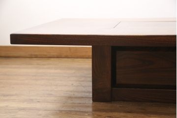 中古　美品　国産民芸家具　総ケヤキ材(欅)　上品な和の趣溢れる火鉢(囲炉裏、座卓、ローテーブル、長火鉢、木製火鉢)(R-053607)