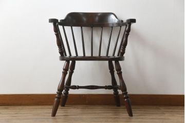 中古　松本民芸家具　#91型　落ち着きのある空間を演出するキャプテンチェア(アームチェア、板座チェア、椅子、ダイニングチェア)(R-053613)