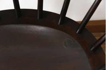 中古　松本民芸家具　#91型　落ち着きのある空間を演出するキャプテンチェア(アームチェア、板座チェア、椅子、ダイニングチェア)(R-053613)