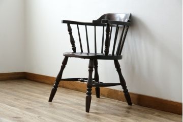 中古　松本民芸家具　#91型　落ち着きのある空間を演出するキャプテンチェア(アームチェア、板座チェア、椅子、ダイニングチェア)(R-053615)
