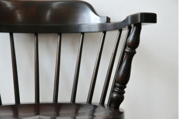 中古　松本民芸家具　#91型　落ち着きのある空間を演出するキャプテンチェア(アームチェア、板座チェア、椅子、ダイニングチェア)(R-053615)