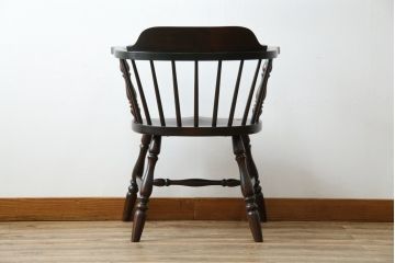 中古　松本民芸家具　#91型　落ち着きのある空間を演出するキャプテンチェア(アームチェア、板座チェア、椅子、ダイニングチェア)(R-053615)