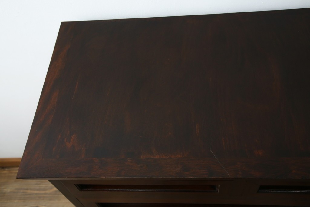 中古　民芸家具　高山式　シックな色合いが和モダンなお部屋にもぴったりなチェスト　(R-053623)