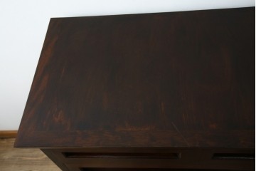 中古　民芸家具　高山式　シックな色合いが和モダンなお部屋にもぴったりなチェスト　(R-053623)