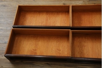 中古　民芸家具　高山式　シックな色合いが和モダンなお部屋にもぴったりなチェスト　(R-053623)