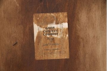 アンティーク家具　オーク材　ナチュラルな色合いがかわいらしいニーホールデスク(両袖机、在宅ワーク、在宅用ワークデスク、机)(R-053657)