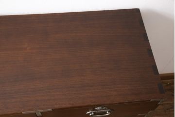 中古　美品　国産　銀色の金具が渋い総桐箪笥(桐たんす、収納タンス、衣装箪笥、チェスト)(R-053660)