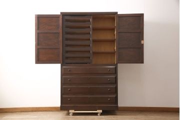 中古　美品　民芸家具　収納力抜群のシックな衣装タンス(松本民芸家具)(着物箪笥、洋服タンス、収納タンス)(R-053661)