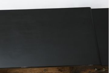 中古　美品　輪島塗り　繊細な色づかいが美しい蒔絵入りの文机(定価約60万円)(座机、ローテーブル、センターテーブル)(R-053693)