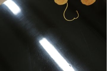 中古　美品　輪島塗り　繊細な色づかいが美しい蒔絵入りの文机(定価約60万円)(座机、ローテーブル、センターテーブル)(R-053693)