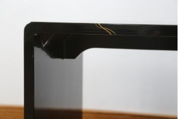 中古　美品　輪島塗り　繊細な色づかいが美しい蒔絵入りの文机(定価約60万円)(座机、ローテーブル、センターテーブル)(R-053693)
