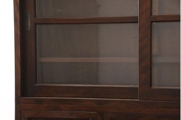 中古　美品　松本民芸家具　高山デザイン　落ち着きのある佇まいが魅力的な、特注デザインの食器棚(戸棚、収納棚、キャビネット)(R-053697)