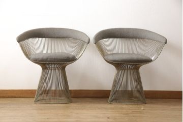 希少!　名作ビンテージ　Knoll(ノル)社製　ウォーレン・プラットナー　シンプルモダンなサイドチェア2脚セット(ワイヤーチェア、ラウンジチェア)(R-053729)