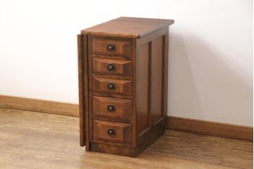 中古　美品　九州民芸家具　カバ材　コンパクトさが魅力的な折り畳み天板デスク(机、在宅ワーク、在宅用テーブル、作業台、サイドチェスト)(R-053765)