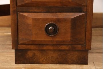 中古　美品　九州民芸家具　カバ材　コンパクトさが魅力的な折り畳み天板デスク(机、在宅ワーク、在宅用テーブル、作業台、サイドチェスト)(R-053765)