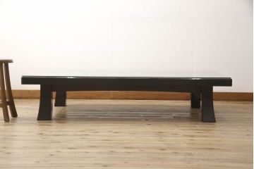 中古　輪島塗り　沈金師　福光満穂作　ガラス天板付き　繊細な図柄が美しい座卓(ローテーブル、センターテーブル)(定価約135万円)(R-053770)