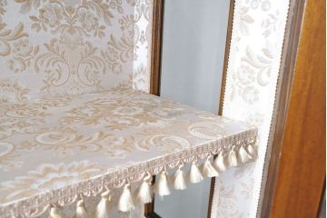 ヴィンテージ家具　極上美品　イタリア輸入家具　マホガニー材　ウォールナット材　凝ったデザインが魅力的な気品あふれるキャビネット(収納棚、陳列棚、飾り棚、店舗什器)(R-053772)