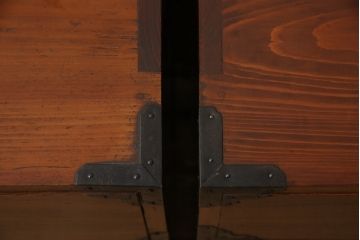 和製アンティーク　極上美品　前面ケヤキ材　品のある佇まい目を引く時代箪笥(和タンス、チェスト、収納箪笥、引き出し)(R-053774)