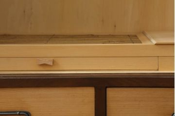 ビンテージ家具　時を刻んだ木の風合いが趣あふれる茶水屋(置き水屋、茶箪笥、茶棚、収納棚、食器棚、ヴィンテージ)(R-053775)