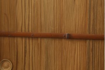 ビンテージ家具　時を刻んだ木の風合いが趣あふれる茶水屋(置き水屋、茶箪笥、茶棚、収納棚、食器棚、ヴィンテージ)(R-053775)