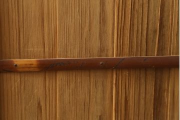 ビンテージ家具　時を刻んだ木の風合いが趣あふれる茶水屋(置き水屋、茶箪笥、茶棚、収納棚、食器棚、ヴィンテージ)(R-053775)