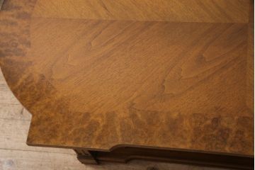 中古　美品　DREXEL HERITAGE(ドレクセルヘリテイジ)　FRANCESCA(フランチェスカ)シリーズ　格調高いデザインが魅力的なセンターテーブル(定価約56万円)(カクテルテーブル、ローテーブル)(R-053786)