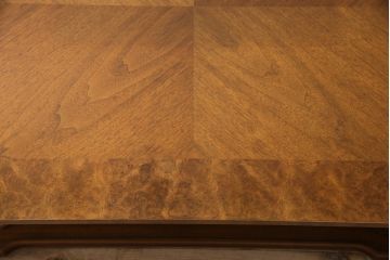 中古　美品　DREXEL HERITAGE(ドレクセルヘリテイジ)　FRANCESCA(フランチェスカ)シリーズ　格調高いデザインが魅力的なセンターテーブル(定価約56万円)(カクテルテーブル、ローテーブル)(R-053786)