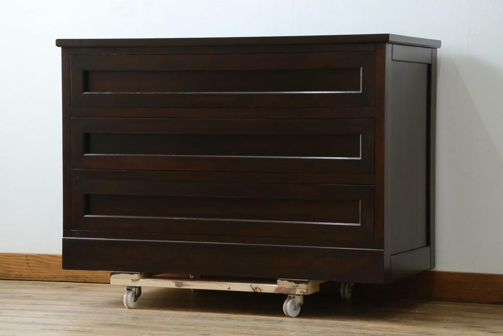 中古　民芸家具　シンプルなデザインで取り入れやすい!高山式チェスト　(R-053800)