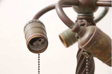 ビンテージ　幻想的なブロンズ台ステンドグラス照明(スタンドライト、卓上照明、ロペックスインターナショナル、ティファニーランプ、ヴィンテージ)(R-053830)