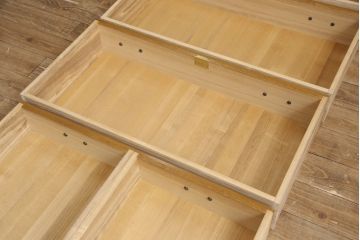 中古　美品　江戸指物　前面桑材　漆塗り　中古ではなかなか出回らない!レアな収納箪笥(チェスト、和たんす、引き出し)(R-053832)
