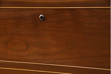 中古　美品　江戸指物　前面桑材　漆塗り　中古ではなかなか出回らない!レアな収納箪笥(チェスト、和たんす、引き出し)(R-053832)