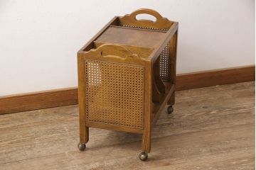 中古　DREXEL HERITAGE(ドレクセルヘリテイジ)　Et Cetera(エトセトラ)　個性的なデザインが魅力的なマガジンラック(収納棚、サイドテーブル)(R-053834)
