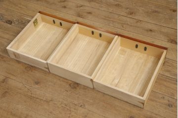 中古　美品　岩谷堂箪笥　和の趣漂う小引き出し(卓上収納、小箪笥、小物収納)(R-053835)