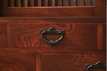 中古　美品　伝統民芸家具　迫力のある杢目が魅力的な岩谷堂箪笥サイドボード(引き出し、収納棚、キャビネット)(R-053839)
