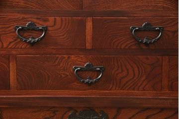 中古　美品　伝統民芸家具　迫力のある杢目が魅力的な岩谷堂箪笥サイドボード(引き出し、収納棚、キャビネット)(R-053839)