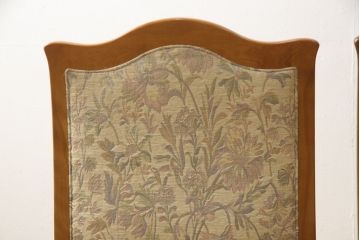 中古　美品　横浜ダニエル(daniel)　LD(エルディー)シリーズ　A-543　品のある佇まいがすてきなチェア2脚セット(2脚定価 約41万円)(ダイニングチェア、椅子)(R-053857)