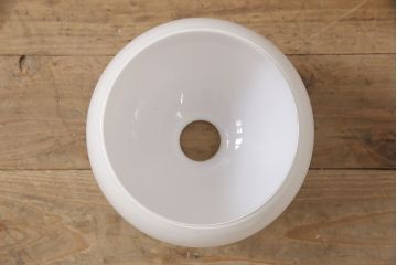 アンティーク照明　和製アンティーク　昭和初期　タッセル(飾り房)付き　丸い形が愛らしい吊り下げ照明(ペンダントライト、天井照明、電笠、シェード)(R-053868)