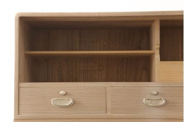 中古　衣装盆付き　鮮やかな色合いのかざり房が目を引く加茂総桐箪笥(並厚、四方丸、総桐たんす、着物箪笥、衣装箪笥)(R-053871)