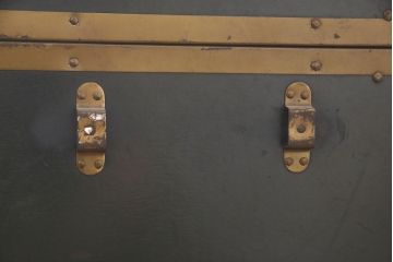 和製アンティーク　HEMISPHERE　置くだけで空間演出を盛り上げてくれる船トランク(トランクテーブル、センターテーブル、ローテーブル)(R-053872)