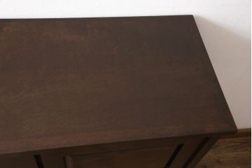 中古　北海道民芸家具　深みのある色合いが魅力の下駄箱(収納棚、戸棚、靴箱)(R-053877)