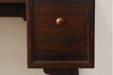 中古　美品　松本民芸家具　西洋アンティークのような雰囲気を感じさせる、丸型一面鏡のドレッサー(鏡台、ミラー)(定価約43万円)(R-053900)