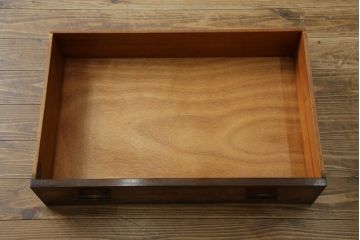 イギリスアンティーク　バーズアイが特徴的なサイドキャビネット(サイドボード、収納棚、戸棚)(R-053901)