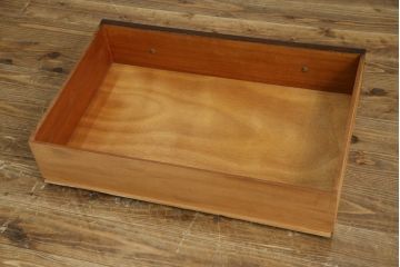 イギリスアンティーク　バーズアイが特徴的なサイドキャビネット(サイドボード、収納棚、戸棚)(R-053901)