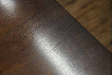 イギリスアンティーク　バーズアイが特徴的なサイドキャビネット(サイドボード、収納棚、戸棚)(R-053901)