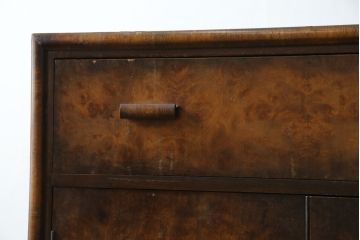 イギリスアンティーク　バーズアイが特徴的なサイドキャビネット(サイドボード、収納棚、戸棚)(R-053901)